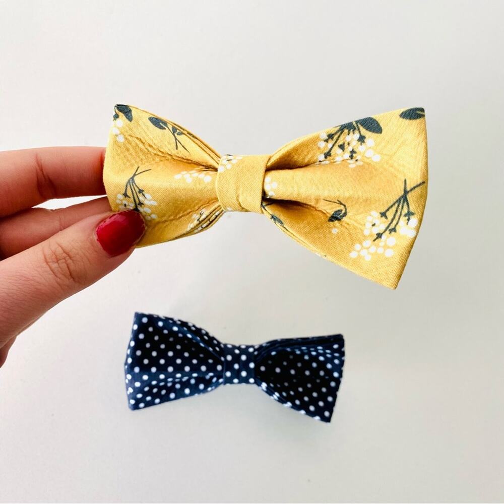 NEW HANDMADE Navy Blue Polka Dot Yellow Floral Dog Cat Collar Elastic Bow Tie